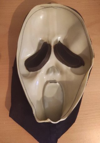 Máscara Scream Ghostface Gen 1/2 Fun World
