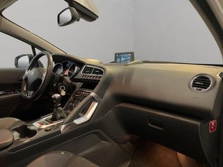 Peugeot 3008 Allure 1.6 BlueHDI 120 FAP