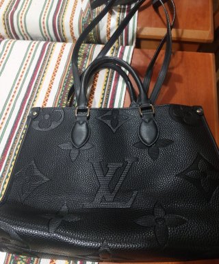 Bolso Louis Vuitton Negro Mediano