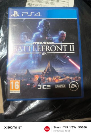 Playstation 4 Pro 1TB + 5 Juegos + Mando + Caja