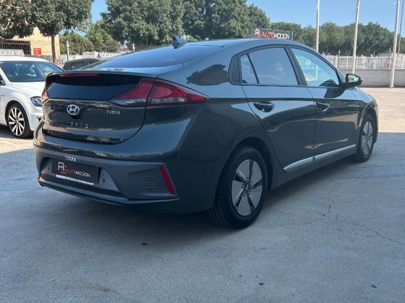Hyundai Ioniq 2021, foto 3
