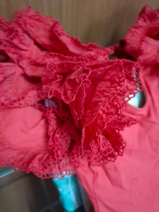 Traje de flamenca rojo volantes