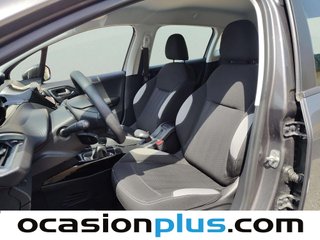 Peugeot 2008 PureTech 82 Access 60 kW (82 CV)