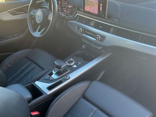 AUDI A4 Avant S line 40 TFSI 140kW S tronic