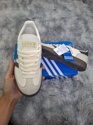 Adidas spezial