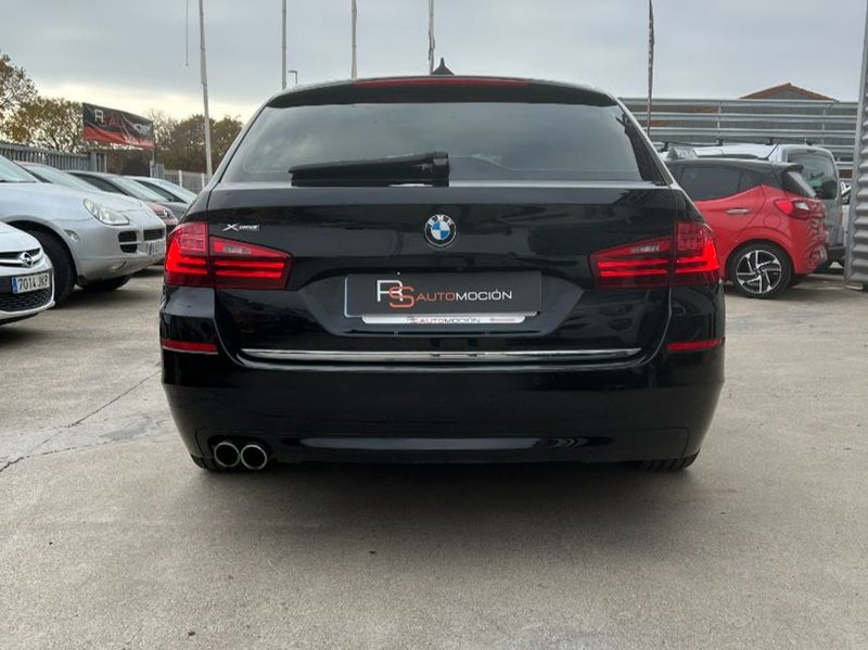 BMW Serie 5 530 d Touring xDrive 2013, foto 4