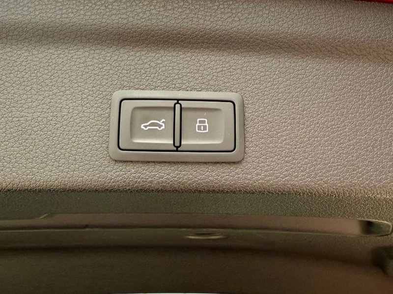 Audi Q3 2019, foto 29