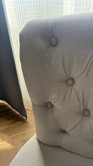 Silla comedor de tela con patas de madera