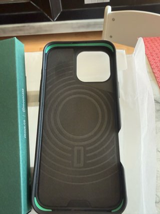 Funda Mous Limitless iPhone 16 Pro Max