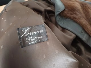 Abrigo de mujer (color marrón)