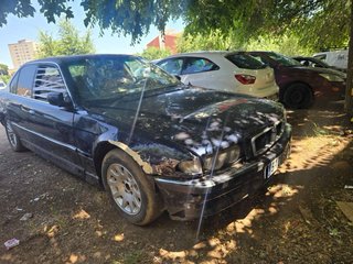 BMW Serie 7 2001