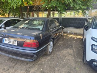 BMW Serie 7 2001