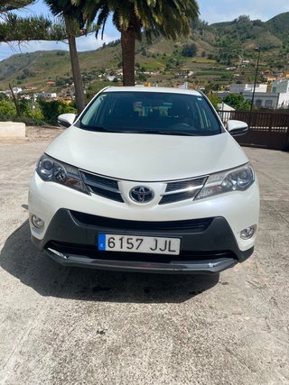 Toyota RAV4 2015
