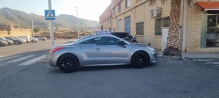 Peugeot RCZ