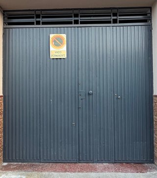 Puerta de hierro