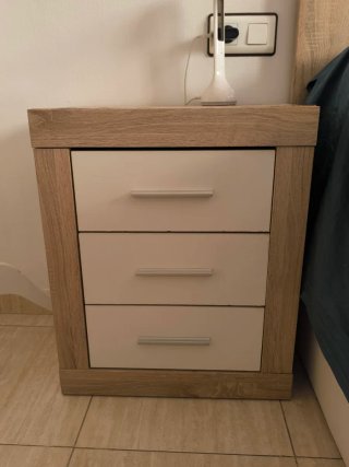 Dormitorio completo SIN cama