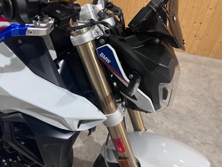BMW F 800 R