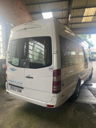 Furgoneta autobús