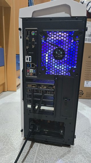 PC Gaming i7-9700KF + GTX 1660 SUPER OC 6GB