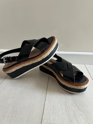 Sandalias de plataforma negras