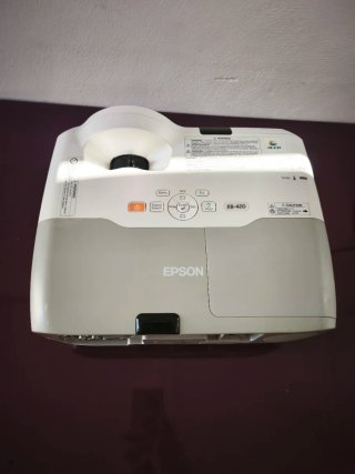 Proyector Epson EB-420