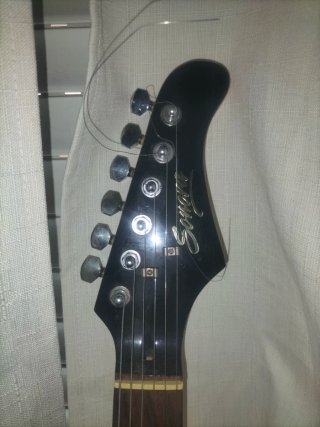 Lote Guitarras + Amplificador + Megafonía