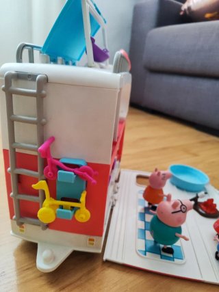 Caravana Peppa Pig con Parque