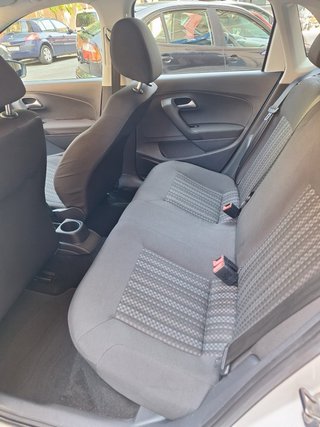Volkswagen Polo 2015