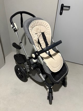 Bugaboo Cameleon gris con patinete