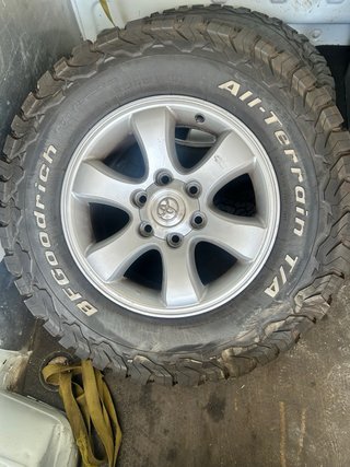 Llantas y ruedas BFGoodrich All-Terrain 265/70R17