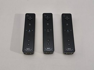 3 Mandos Wii Motion Plus Negros