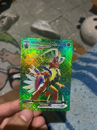 Urshifu Golpe Brusco VMAX Carta Pokémon