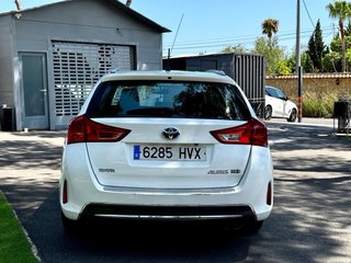 Toyota Auris 2013