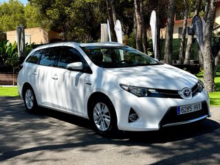 Toyota Auris 2013