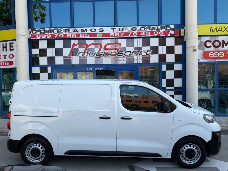 Peugeot Expert 2022, foto 2