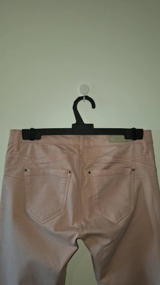 Vaqueros Stradivarius Rosa Talla 40