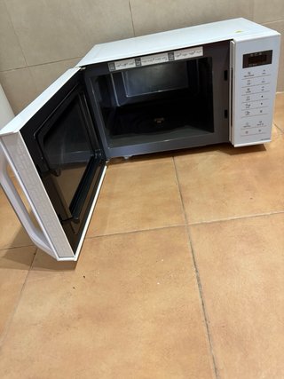 Microondas Panasonic Grill Blanco