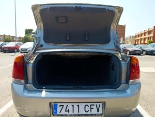 Opel Vectra 2003