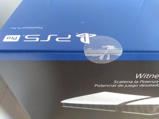 Consola Sony PS5 Pro 2TB CFI-7121 Firmware 11.40