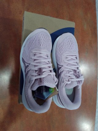 Zapatillas Asics rosa talla 36 nuevas