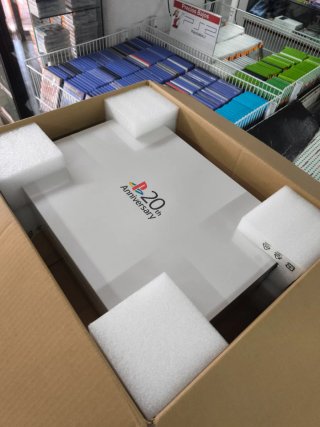 NUEVA Ps4 Edicion 20 Anniversary