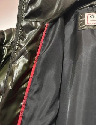 Cazadora Guess 2 en 1 Roja y Verde