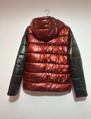 Cazadora Guess 2 en 1 Roja y Verde
