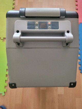Nevera portátil 12V/24V para camión/caravana