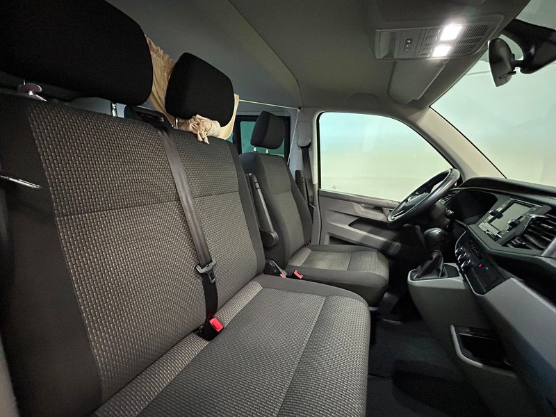 Volkswagen Caravelle 6.1 Premium Batalla Corta 2.0 TDI 2022, foto 9