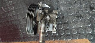 Bomba dirección 2S603A696 Ford Fiesta VI (2001-20