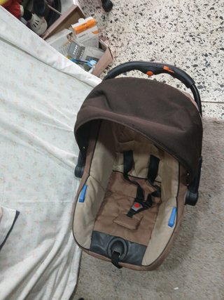 Silla de coche bebé marrón Piccola Pro