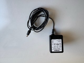 Teclado Yamaha PSR E343 con funda