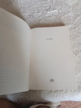 Invisible / Invisible