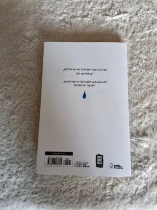 Invisible / Invisible
